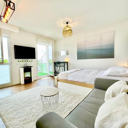 Saint Nazaire - White Lion - Centre Ville - Au Calme - Parking Privatif Aerien - Internet Haut Debit Fibre 외부 사진